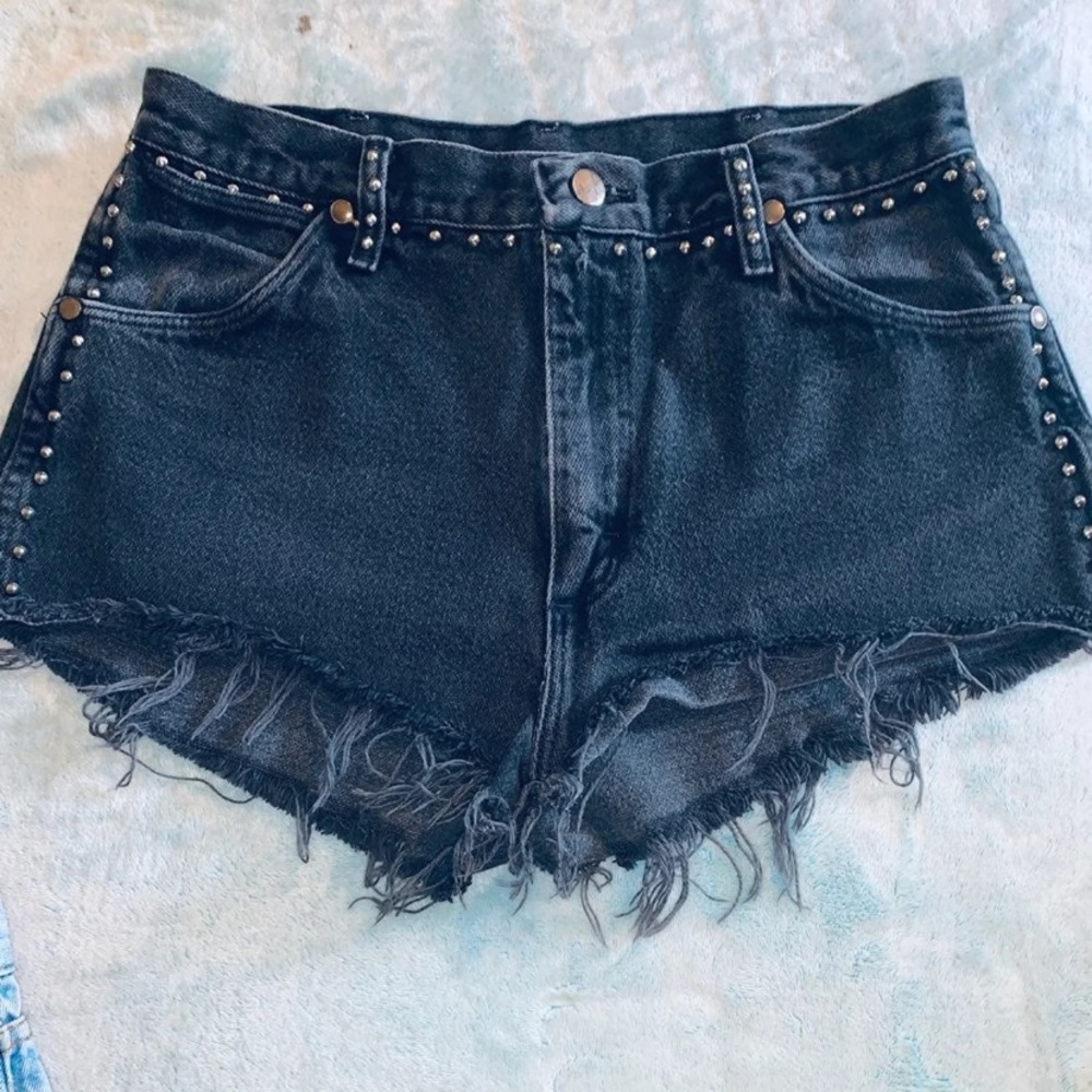 Pretty Vintage Wrangler brand shorts